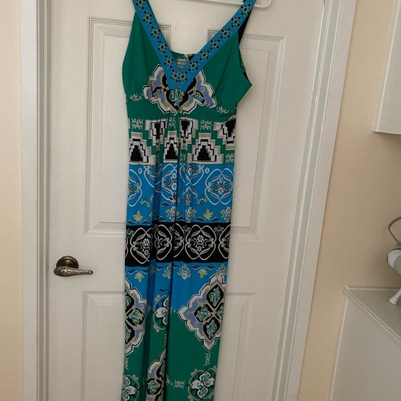 Maxi Dress, with small straps and elastic back. - Picture 1 of 4